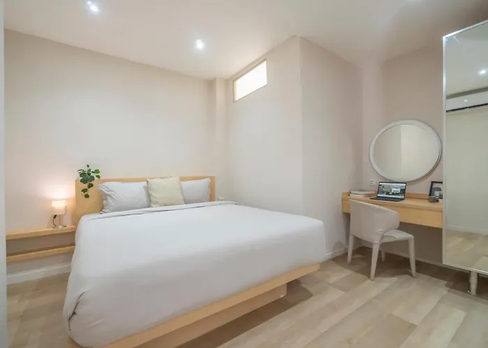 Bustle Base Coliving And Coworking Space 4*