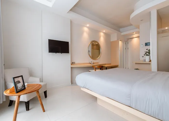 Bustle Base Coliving And Coworking Space Kuta Lombok
