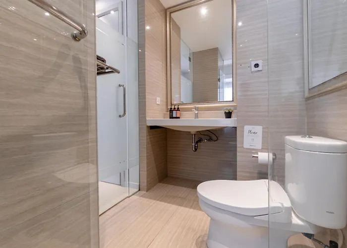 Apartahotel Bustle Base Coliving And Coworking Space