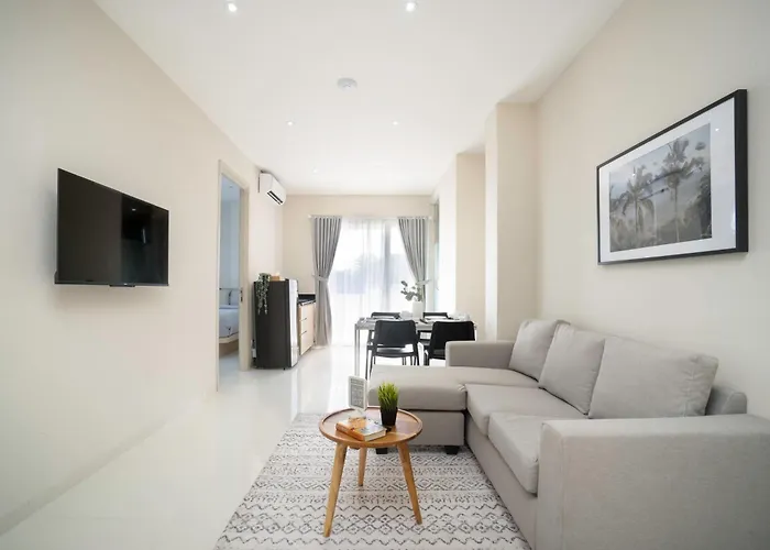 Apartahotel Bustle Base Coliving And Coworking Space Kuta Lombok