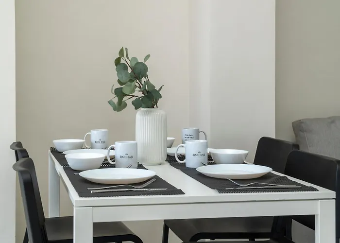 Bustle Base Coliving And Coworking Space Apartahotel Kuta Lombok