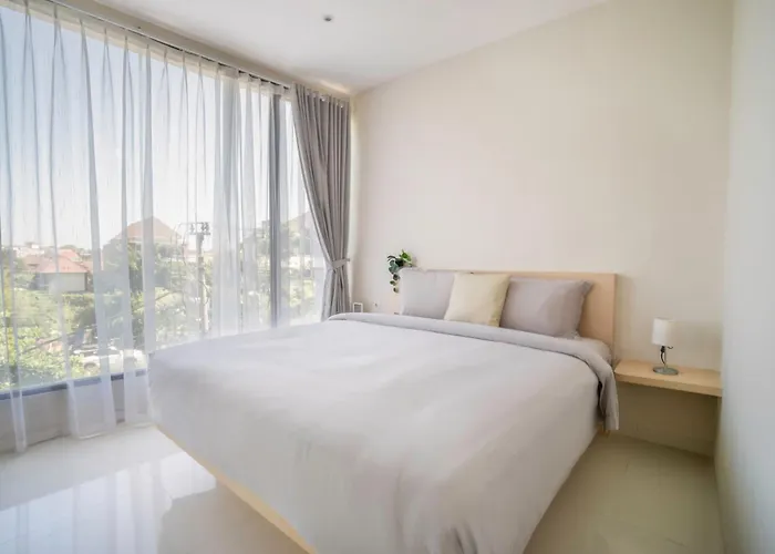 Apartahotel Bustle Base Coliving And Coworking Space 4*