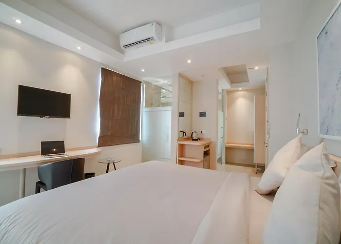 Bustle Base Coliving And Coworking Space Apartahotel Kuta Lombok