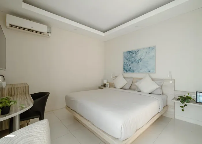 Apartahotel Bustle Base Coliving And Coworking Space